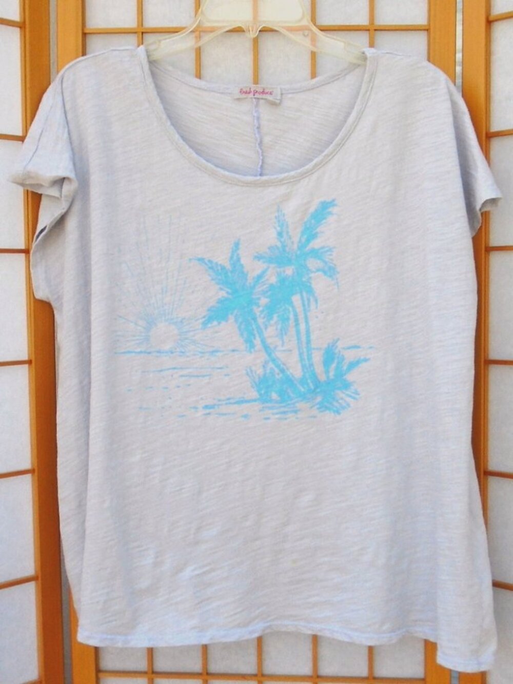 FRESH PRODUCE OS Vapor gray Keepsake T 'Island Palms' One Size M-L-XL EUC